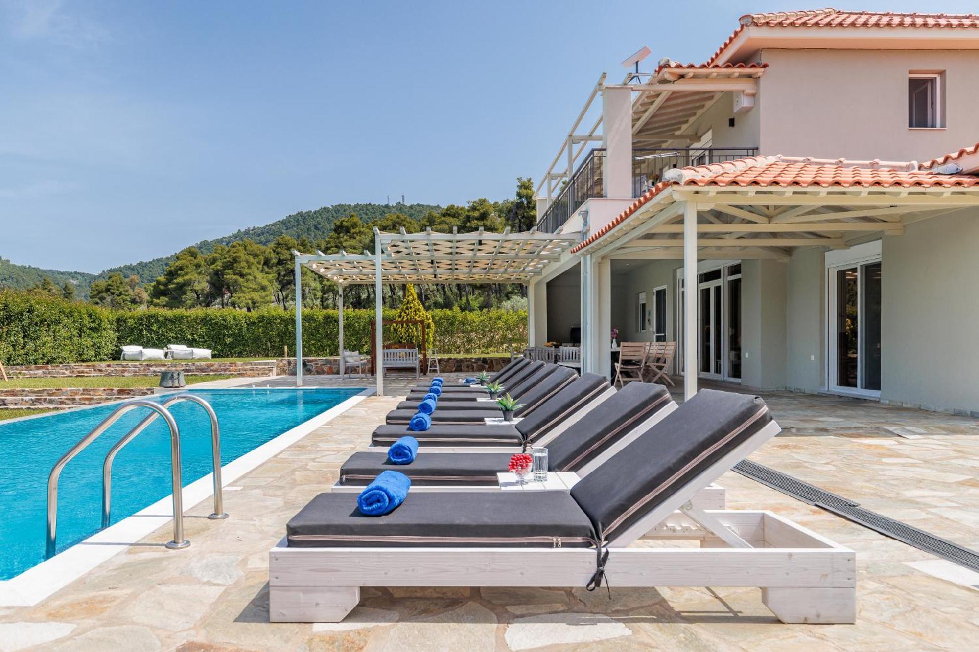 Villa Aelia By Kardous Alikias Esterno foto